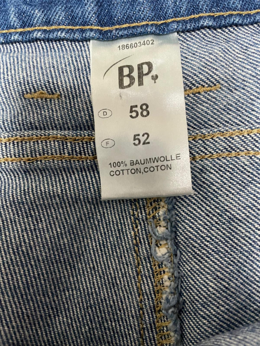Pantaloni scurti                             XXL [3]