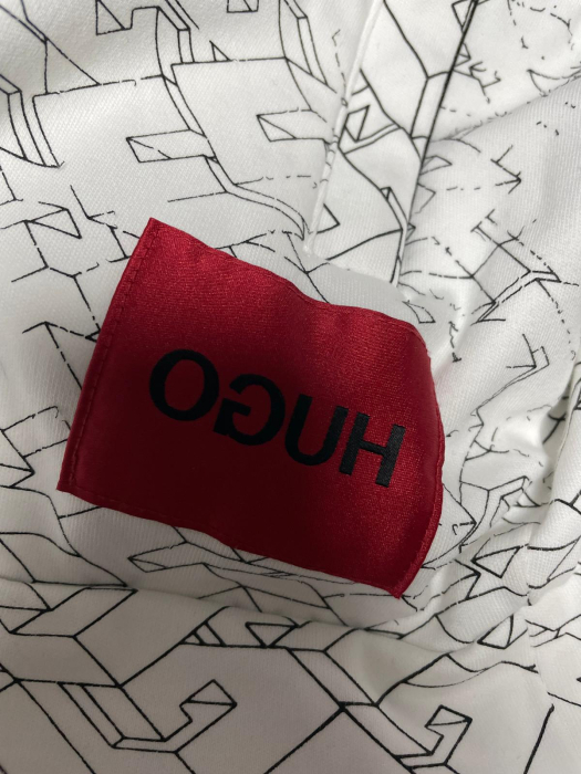 Hugo Boss bluza                         M [3]