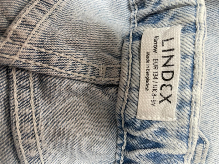 Lindex pantaloni scurti fete             134 [3]