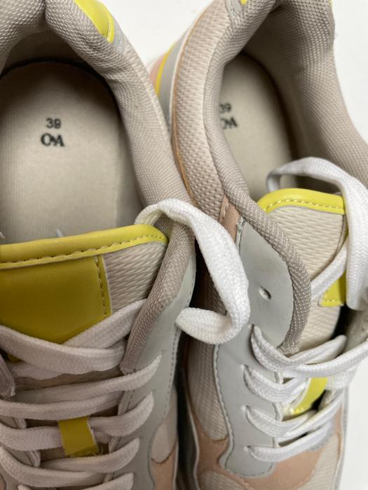 C&A adidasi                           39 [5]