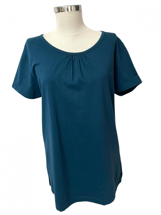 Tricou                           L [1]
