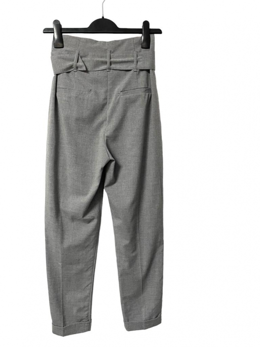 Bershka pantaloni                                       XS [2]