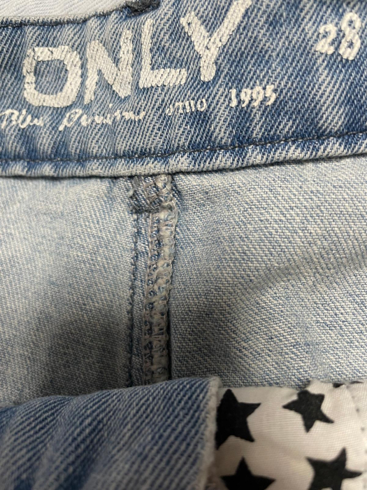 Only pantaloni scurti                      L [3]