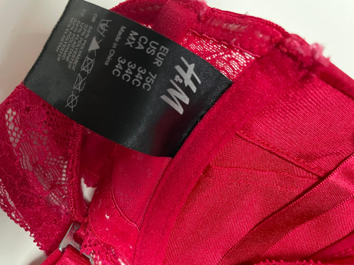 H&M sutien                          75 C [3]