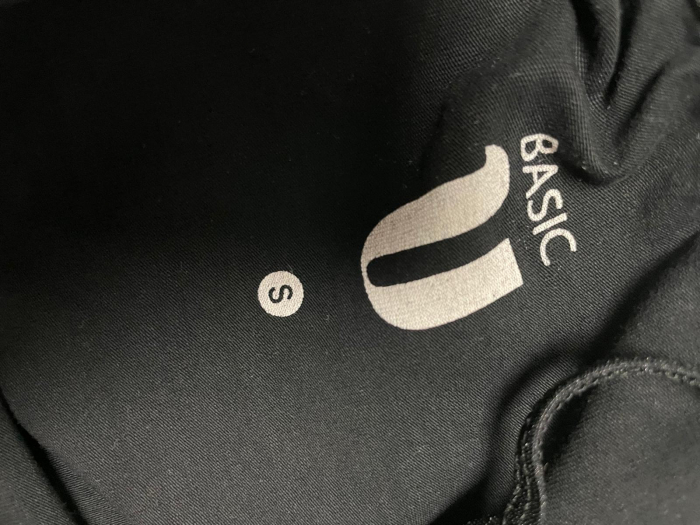 Basic U maiou                  XS [3]