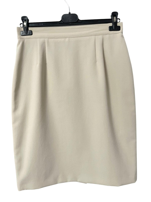 Costum                           L [4]