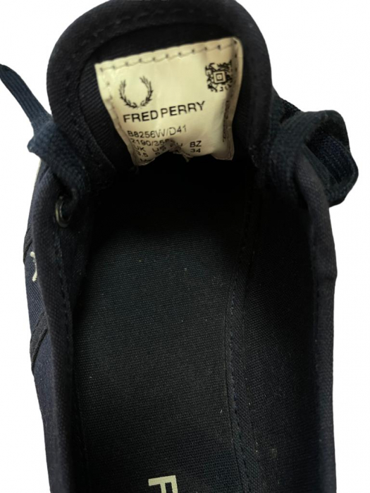 Tenisi Fred Perry                36 [4]