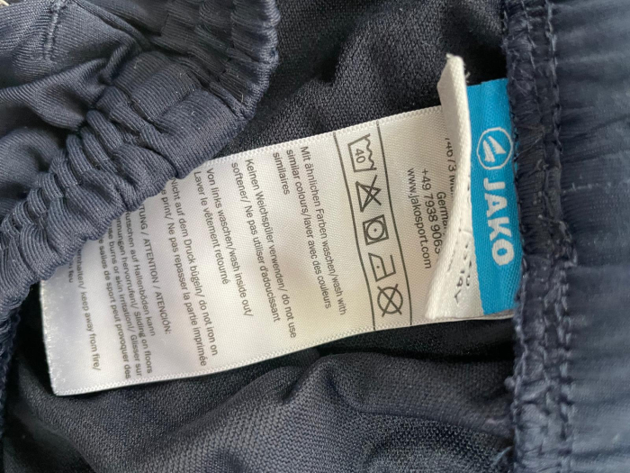 Jako pantaloni scurti                       164 [3]