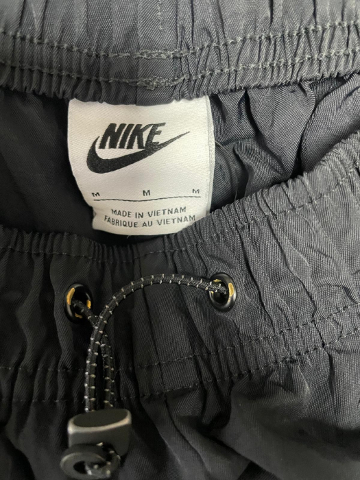 Nike pantaloni fas                         M [3]