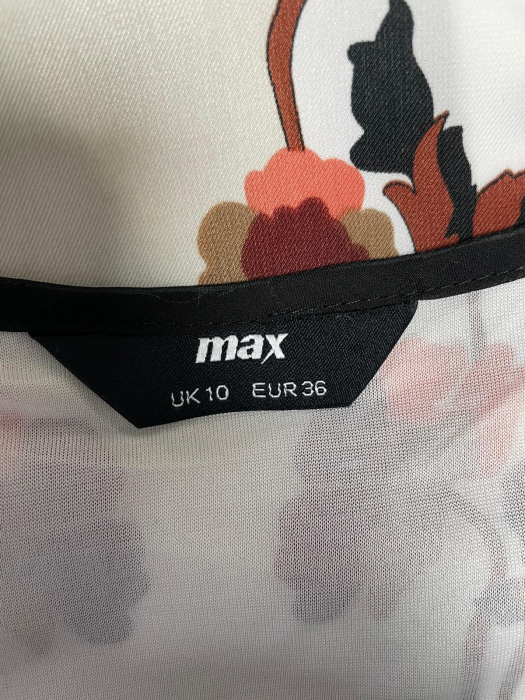 Max rochie                          M [3]