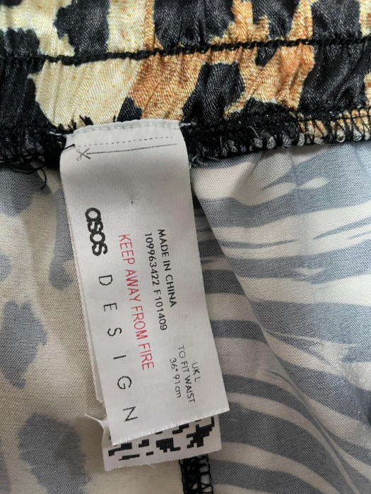 Asos pantaloni scurti pijama                     L [3]