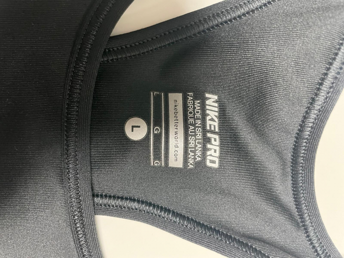 Nike bustiera                               L [3]