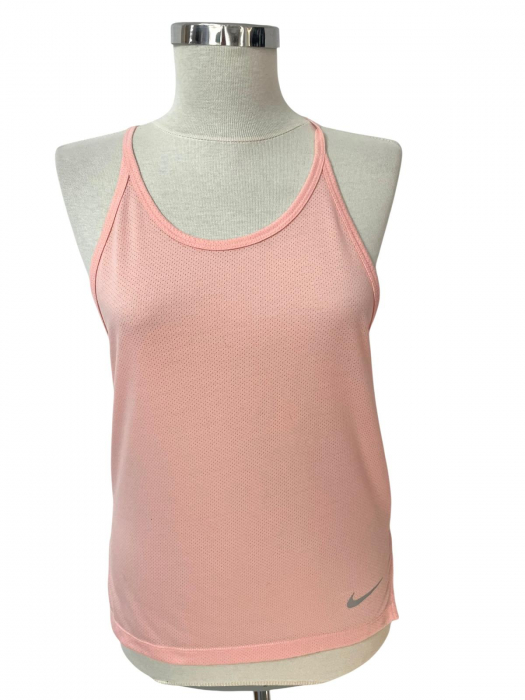 Nike maiou                             S [1]