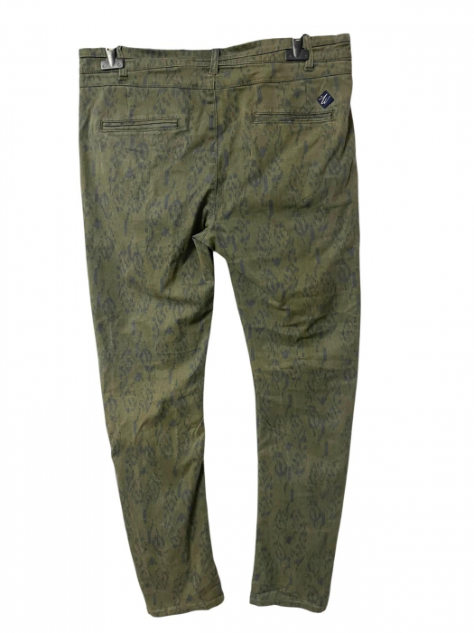 Win Win blugi                           L [2]