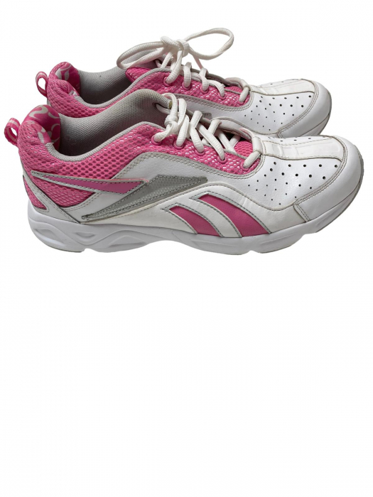 Reebok adidasi                        39,5 [5]