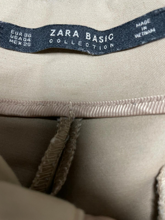 Zara pantaloni           S [3]