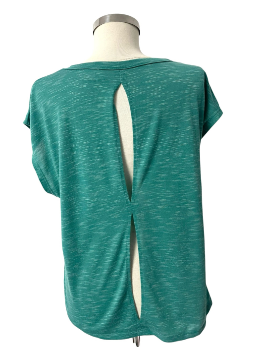 Tricou                         L [2]