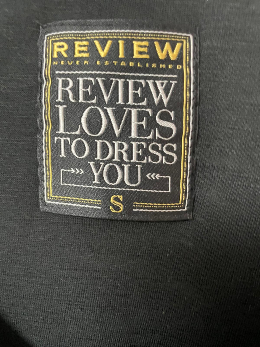 Review tricou                     S [3]