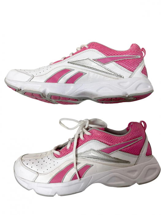 Reebok adidasi                        39,5 [4]