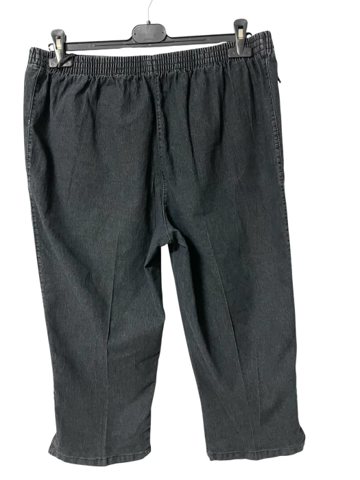 Pantaloni scurti                             XL [2]
