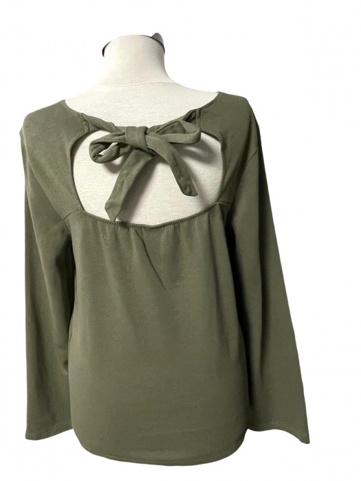 Bluza                           M [2]