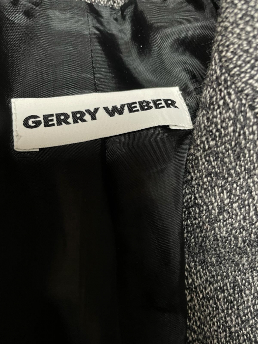 Gerry Weber sacou din lana                      L [3]