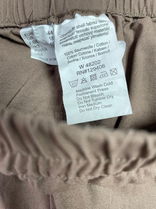 Pantaloni scurti                         XL [3]