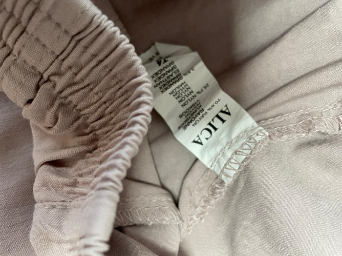 Alica pantaloni 3/4                         L [3]