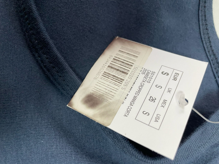Tricou                            S [3]