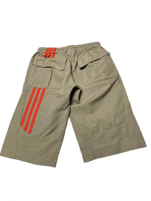Adidas pantaloni scurti             116 [2]