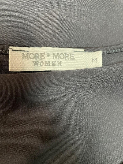 More More bluza                        S [3]