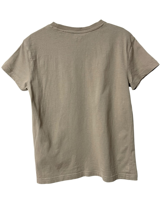 Tricou                             140 [2]