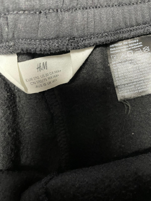 H&M pantaloni                           14 ani [3]