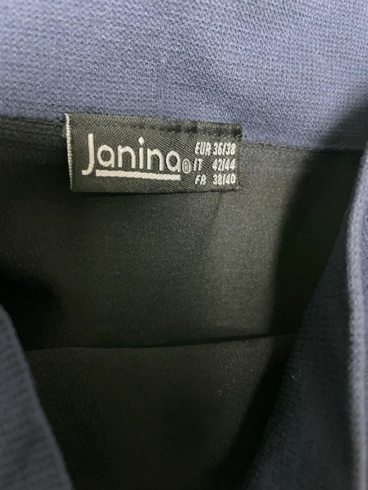 Janina colanti                        S [3]