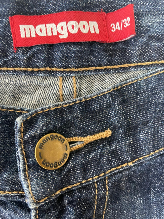 Mangoon blugi                             M/L [3]