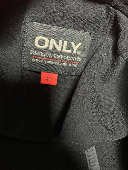 Only cardigan                      L [3]