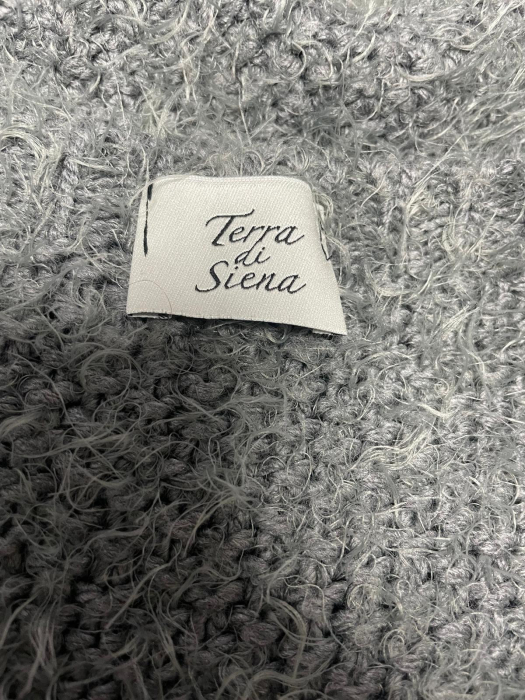 Pulover                        M [3]