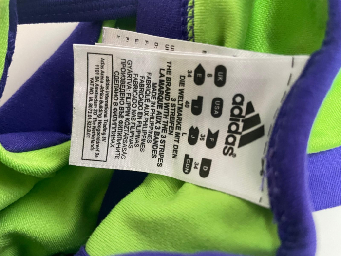 Adidas bustiera                              XS [3]