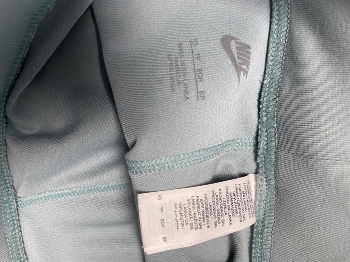Nike pantaloni scurti                         XS [3]