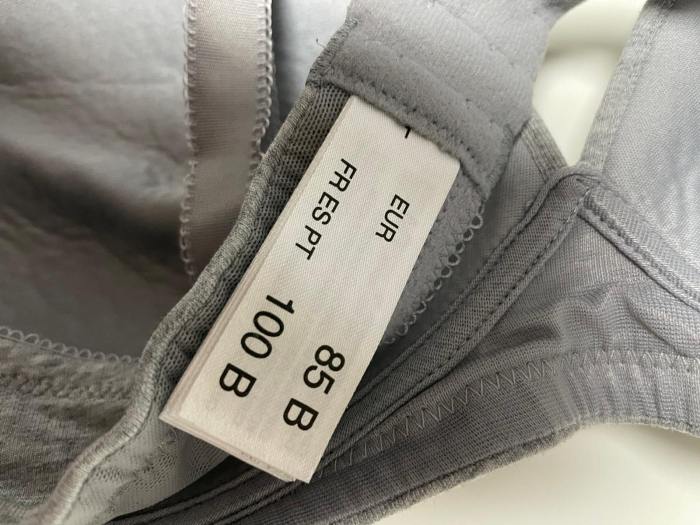 C&A sutien                    85 B [3]