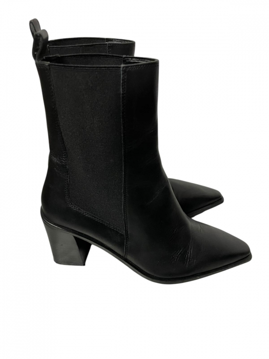 Zara ghete                              39 [3]