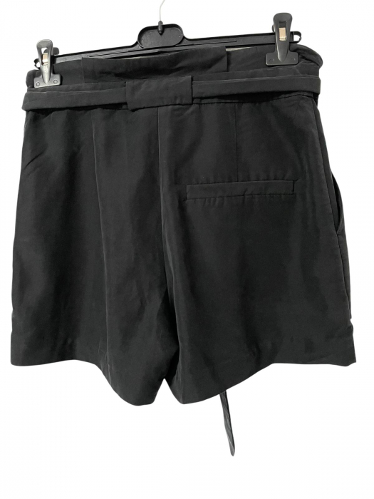 Monki pantaloni scurti                          M [2]