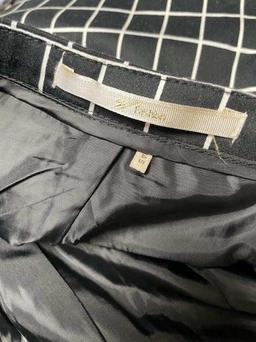 Pantaloni scurti                          XS [3]
