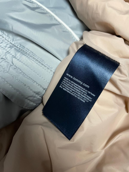 Tommy Hilfiger geaca puf si pene                      L [6]