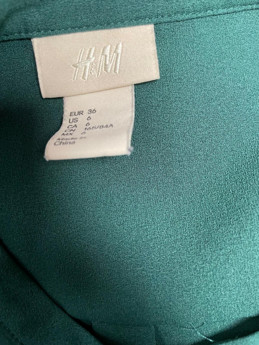 H&M bluza           M [4]