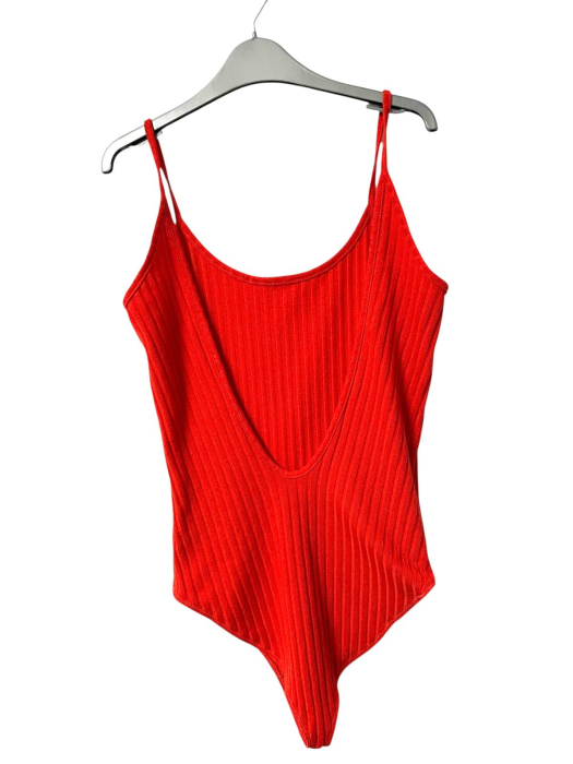 Zara body                          M [2]