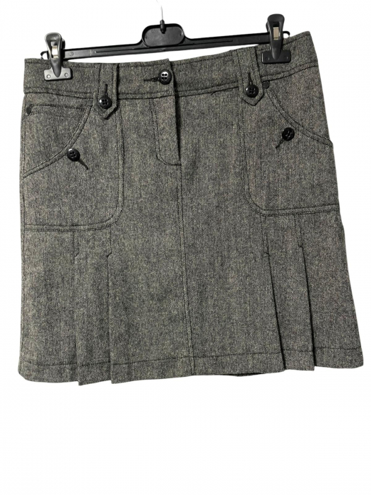 Esprit fusta                          L [1]