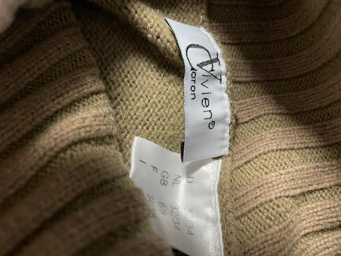 Vivien Caron pulover                    XS [3]