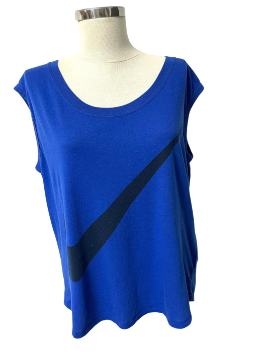 Nike maiou                       XL [1]