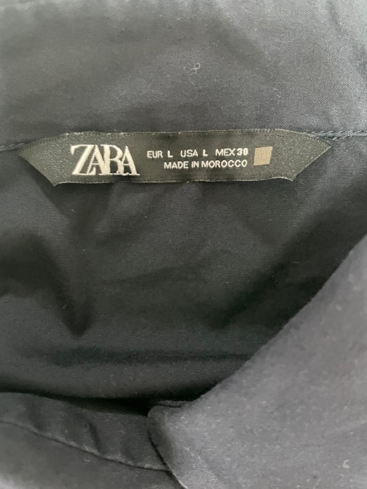 Zara camasa                               M [3]
